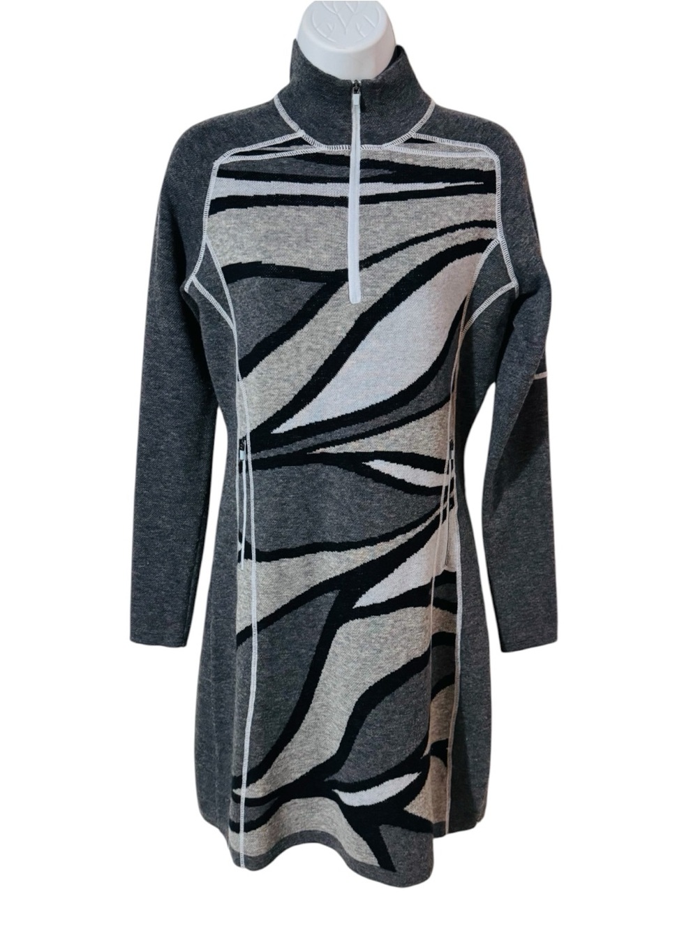 TITLE NINE Super Power Sweater Dress 1/4 Zip Merino Wool Zip Pockets Women’s